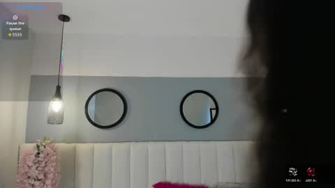 mila_hank online show from October 11, 2025, 12:15 pm