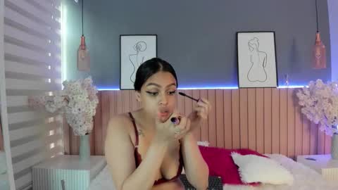 mila_hank online show from February 14, 2026, 12:13 pm