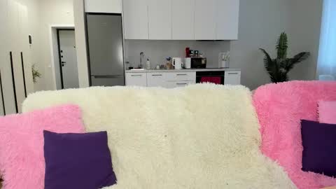 Lilli online show from February 21, 2026, 1:39 am