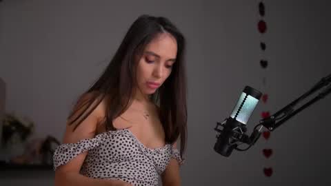 Snapshot of mila_may_ chatting on February 9, 2025, 6:11 am mila may  online show from February 9, 2025, 6:11 am
