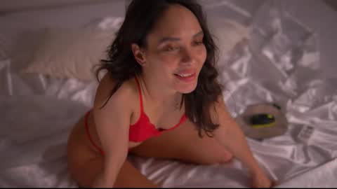 Snapshot of mila_may_ chatting on March 1, 2025, 4:33 pm mila may  online show from March 1, 2025, 4:33 pm