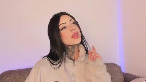     online show from December 13, 2024, 2:43 am