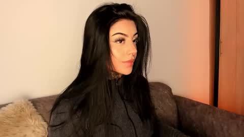     online show from February 5, 2026, 7:40 pm