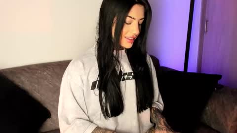     online show from March 14, 2026, 1:12 am