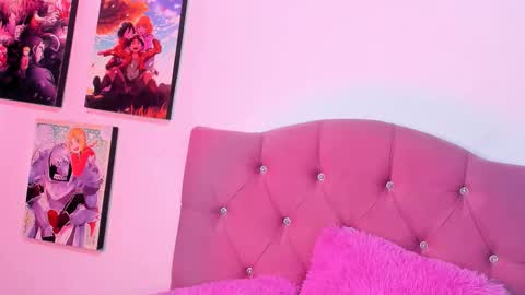 Snapshot of mila_nixon01 chatting on September 18, 2025, 6:10 pm MILA  online show from September 18, 2025, 6:10 pm