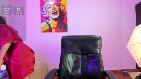 Snapshot of mila_quin chatting on February 20, 2026, 7:36 pm mila_quin online show from February 20, 2026, 7:36 pm