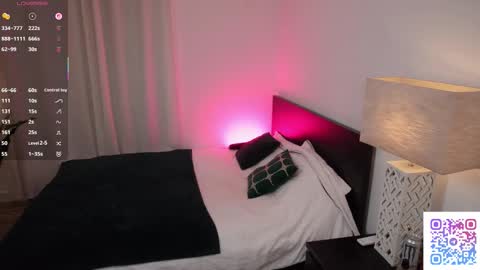 Snapshot of mila_star_flame chatting on February 27, 2026, 11:21 am Mila online show from February 27, 2026, 11:21 am