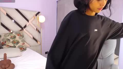 Snapshot of milaa_star chatting on February 15, 2026, 7:51 am milaa_star online show from February 15, 2026, 7:51 am