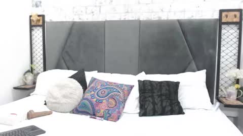 mila online show from February 20, 2025, 2:46 pm