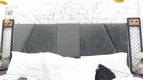 mila online show from March 12, 2025, 2:01 pm