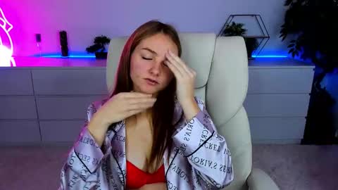 Milla online show from October 25, 2025, 6:32 am