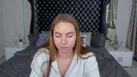 Milla online show from February 8, 2026, 12:41 pm
