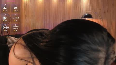 Snapshot of milacoleman chatting on February 27, 2026, 2:22 am Mila online show from February 27, 2026, 2:22 am