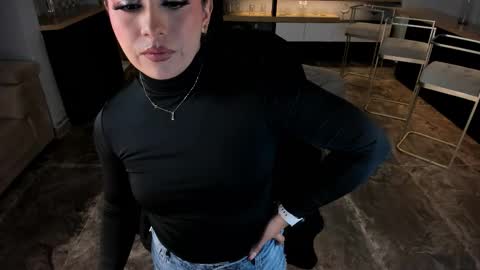 Snapshot of milacoleman chatting on March 13, 2026, 2:51 am Mila online show from March 13, 2026, 2:51 am