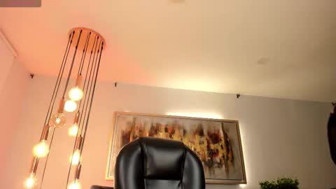 Snapshot of milacoleman chatting on March 29, 2026, 6:41 pm Mila online show from March 29, 2026, 6:41 pm