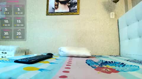 miladiosa online show from November 14, 2025, 12:15 pm