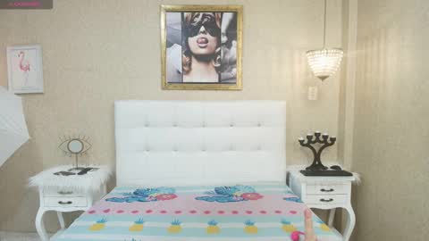 miladiosa online show from January 17, 2026, 11:26 am