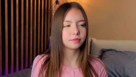 Snapshot of milaice chatting on April 23, 2026, 3:14 pm Mila online show from April 23, 2026, 3:14 pm