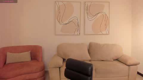 Snapshot of milalawrence_ chatting on July 12, 2026, 5:37 pm Mila online show from July 12, 2026, 5:37 pm