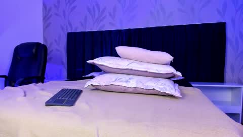 Daphne online show from February 27, 2026, 5:35 pm