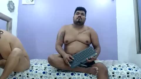 milan and sofia online show from December 21, 2025, 2:19 am