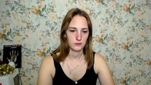 Milana online show from October 6, 2025, 5:49 am