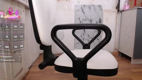 Snapshot of milana_sexwife chatting on October 15, 2025, 3:28 am Dan and Milana online show from October 15, 2025, 3:28 am