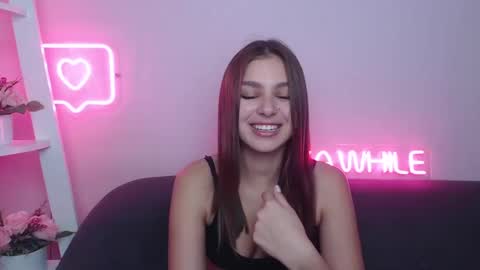 Snapshot of milanaangelas chatting on December 2, 2024, 11:45 am milanaangelas online show from December 2, 2024, 11:45 am