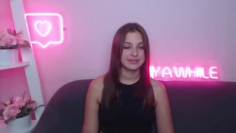 Snapshot of milanaangelas chatting on December 7, 2024, 2:24 pm milanaangelas online show from December 7, 2024, 2:24 pm