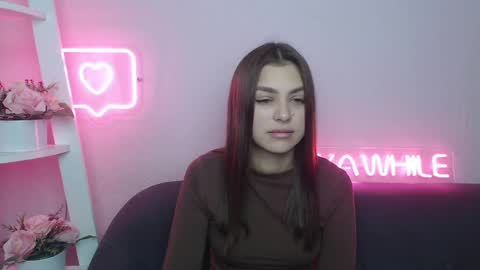 Snapshot of milanaangelas chatting on December 9, 2024, 5:40 am milanaangelas online show from December 9, 2024, 5:40 am