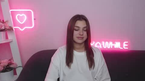Snapshot of milanaangelas chatting on December 13, 2024, 10:41 am milanaangelas online show from December 13, 2024, 10:41 am