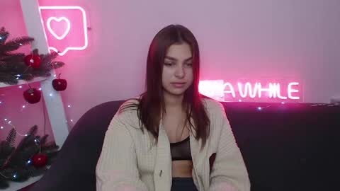 Snapshot of milanaangelas chatting on December 15, 2024, 8:52 am milanaangelas online show from December 15, 2024, 8:52 am