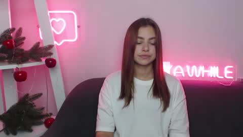 Snapshot of milanaangelas chatting on December 23, 2024, 5:49 am milanaangelas online show from December 23, 2024, 5:49 am