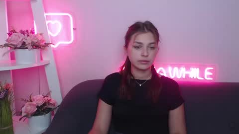 Snapshot of milanaangelas chatting on January 25, 2025, 5:51 am milanaangelas online show from January 25, 2025, 5:51 am