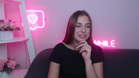 Snapshot of milanaangelas chatting on February 4, 2025, 8:56 am milanaangelas online show from February 4, 2025, 8:56 am