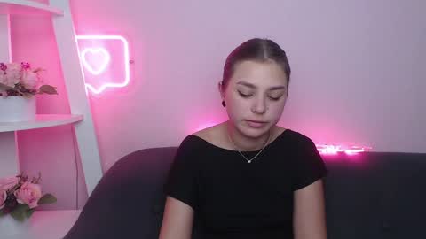 Snapshot of milanaangelas chatting on February 9, 2025, 11:04 am milanaangelas online show from February 9, 2025, 11:04 am