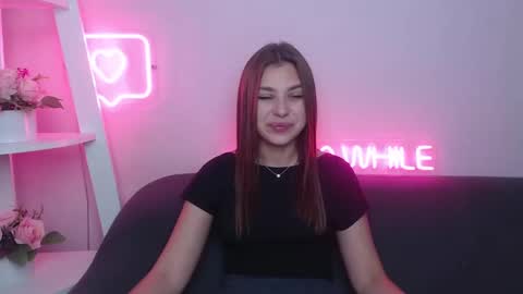 Snapshot of milanaangelas chatting on February 10, 2025, 5:36 am milanaangelas online show from February 10, 2025, 5:36 am
