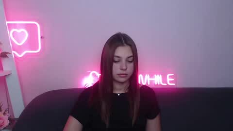 Snapshot of milanaangelas chatting on February 10, 2025, 10:53 am milanaangelas online show from February 10, 2025, 10:53 am