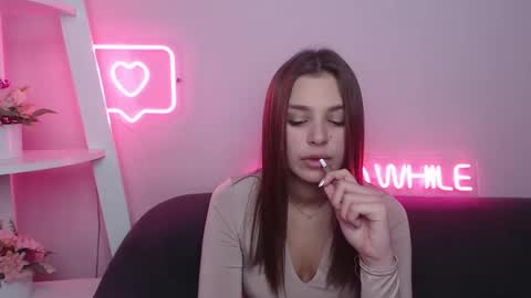 Snapshot of milanaangelas chatting on February 16, 2025, 5:37 pm milanaangelas online show from February 16, 2025, 5:37 pm