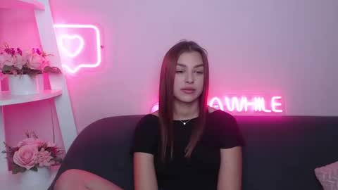 Snapshot of milanaangelas chatting on February 24, 2025, 5:43 am milanaangelas online show from February 24, 2025, 5:43 am