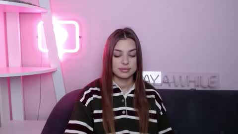 milanaangelas online show from February 12, 2026, 6:08 am