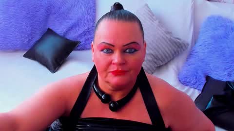 Lana online show from February 21, 2025, 10:39 am