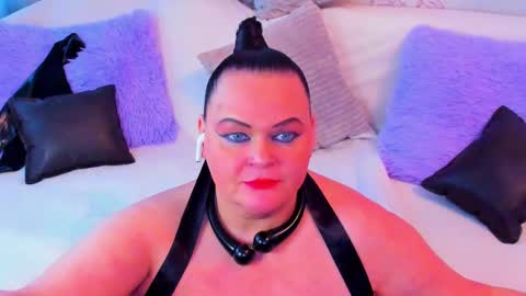 Lana online show from March 6, 2025, 12:30 pm