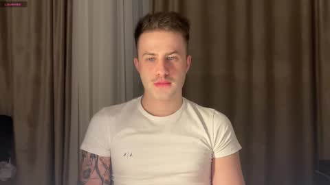 milanasugar online show from November 25, 2025, 4:51 pm