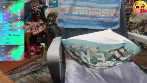 Luna-- link in bio online show from November 20, 2025, 3:23 pm