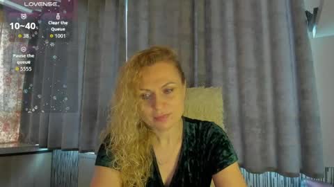 Snapshot of milanna_x chatting on May 22, 2026, 4:08 am milanna_x online show from May 22, 2026, 4:08 am