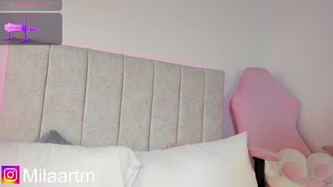 Snapshot of milavelour chatting on March 9, 2026, 1:09 am IG online show from March 9, 2026, 1:09 am