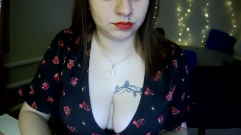 Snapshot of milaxcute chatting on April 11, 2026, 11:14 am Milaxcute online show from April 11, 2026, 11:14 am