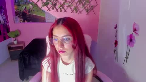Ana online show from October 8, 2025, 8:17 pm