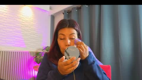 milena_lawson online show from March 31, 2026, 11:43 am